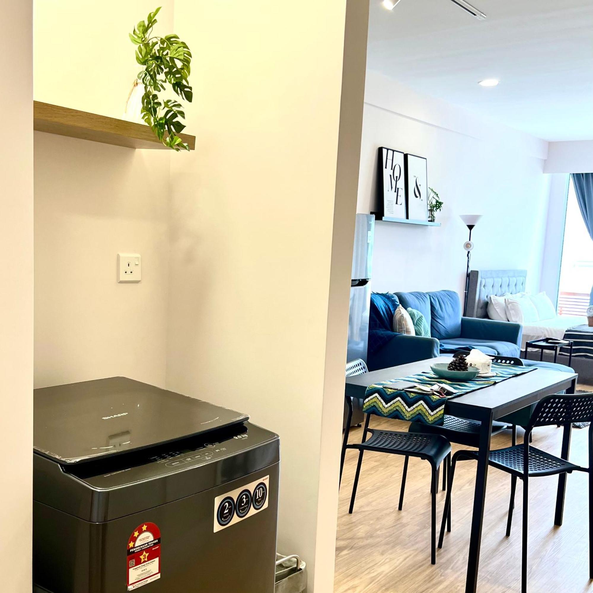 Arusuites Tanjung Aru Kota Kinabalu - Laxzone Suite Buitenkant foto